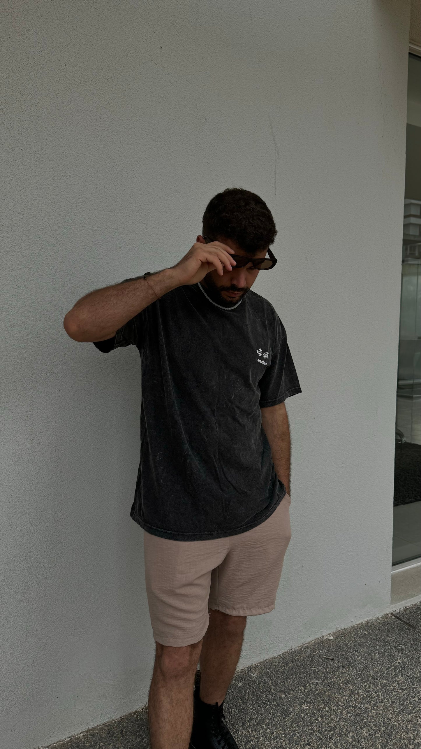 Remera over negra scuffers nevada 032
