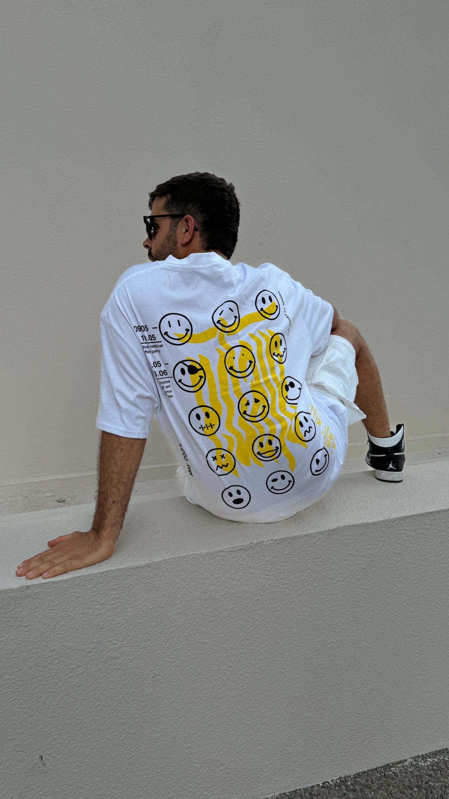 Remeron smile white
